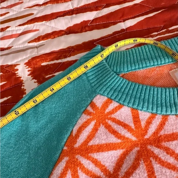 Bold Retro Knit Tee – XXL – The Oblong Box Shop - Picture 10 of 10